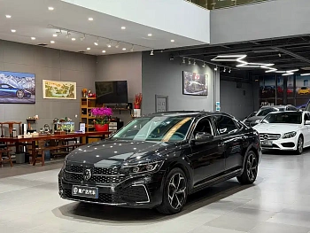 Passat 2023 facelift 330TSI Starry Sky Deluxe Edition купить на сайте DeffCars