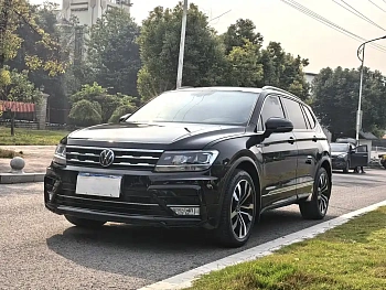 Tiguan L 2021 330TSI automatic two-wheel drive R-Line version купить на сайте DeffCars