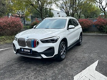 BMW X1 2020 sDrive25Li Leading Model купить на сайте DeffCars