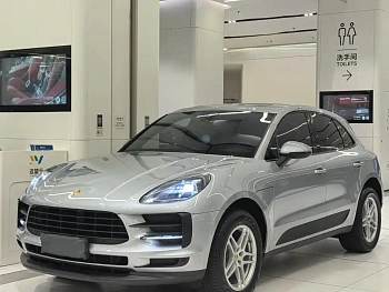 Macan 2021 Macan 2.0T купить по цене 4 930 820 ₽  на сайте DeffCars