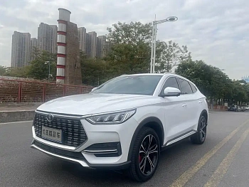 Song PLUS 2020 1.5T Automatic Premium Model Song PLUS 2020 1.5T Automatic Premium Model купить по цене 1 690 638 ₽  на сайте DeffCars