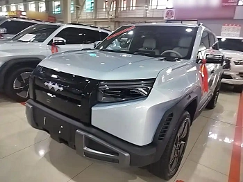 Titanium 3 2025 501KM four-wheel drive Ultra version купить на сайте DeffCars