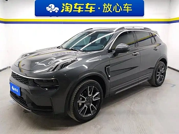 Lynk & Co 01 2023 2.0TD Two-wheel drive Pro купить по цене 2 441 990 ₽  на сайте DeffCars