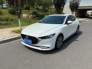 Mazda 3 Anksela 2022 2.0L Automatic Elegant Edition купить по цене 2 066 913 ₽  на сайте DeffCars