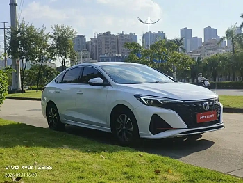 Yidong 2025 PLUS 1.4T dual-clutch high-energy version купить на сайте DeffCars