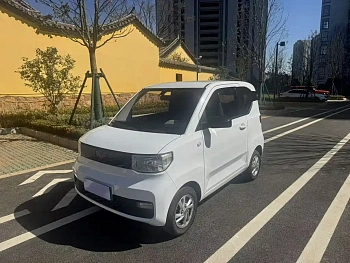 Hongguang MINIEV 2020 Yuexiang model lithium iron phosphate купить на сайте DeffCars