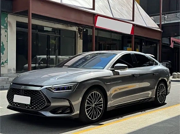 Han 2022 DM-i 121KM Exclusive Model купить по цене 2 240 831 ₽  на сайте DeffCars