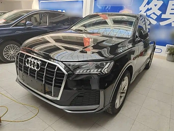 Audi Q7 2023 45 TFSI quattro S line sports купить на сайте DeffCars