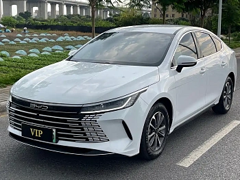 Destroyer 05 2024 Honor Edition DM-i 55KM Deluxe купить по цене 1 868 659 ₽  на сайте DeffCars