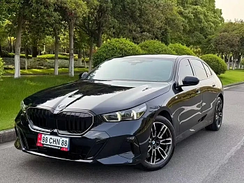 BMW 5 Series 2025 525Li M Sports Package купить на сайте DeffCars