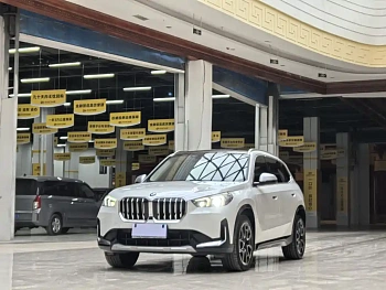 BMW X1 2023 sDrive25Li X Design Package купить на сайте DeffCars