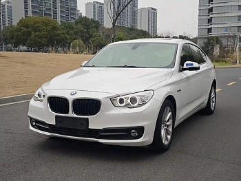 BMW 5 Series GT 2015 528i Leading Model купить на сайте DeffCars