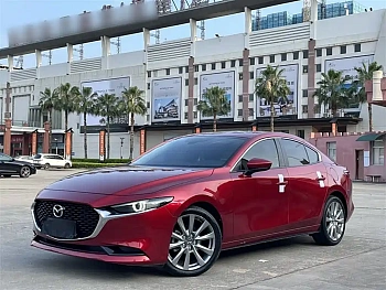 Mazda 3 Anksela 2021 2.0L Automatic Elegant Edition купить по цене 2 137 362 ₽  на сайте DeffCars