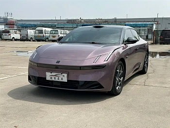 Lynk & Co 10 2025 120 four-wheel drive Ultra купить на сайте DeffCars