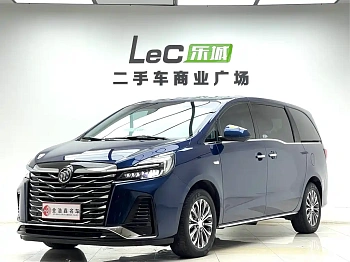 Buick GL8 2023 Onshore Business Class 652T Deluxe купить по цене 3 859 070 ₽  на сайте DeffCars