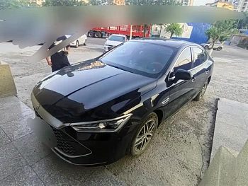 Qin PLUS 2023 Champion Edition DM-i 120KM Leading Model купить по цене 1 914 282 ₽  на сайте DeffCars