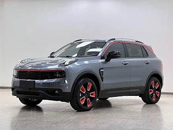 Lynk & Co 01 2019 2.0T Two-wheel drive Pro version Guo VI купить по цене 2 068 792 ₽  на сайте DeffCars