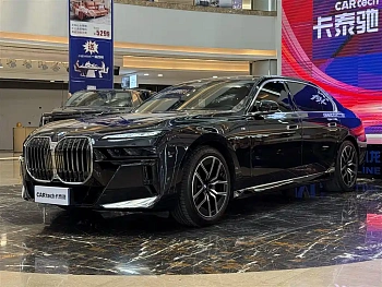 BMW 7 Series 2023 735Li M Sports Package купить на сайте DeffCars