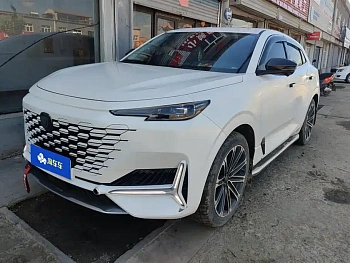 Changan UNI-K Smartphone iDD 2022 Blue Whale iDD 130km 1.5T Premium Model купить по цене 2 361 481 ₽  на сайте DeffCars