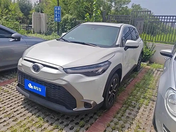 Fenglanda 2022 2.0L CVT Deluxe Edition купить по цене 2 280 668 ₽  на сайте DeffCars