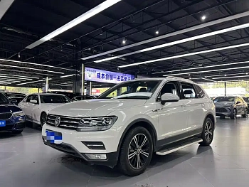 Tiguan L 2019 330TSI automatic two-wheel drive panoramic comfort version National VI купить на сайте DeffCars