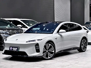 NIO ET5T 2025 75kWh Touring купить на сайте DeffCars