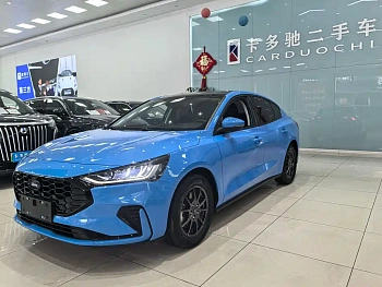 Focus 2022 sedan EcoBoost 180 automatic racing version купить по цене 2 253 654 ₽  на сайте DeffCars
