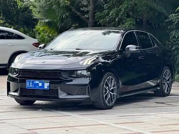 Lynk & Co 03 2022 model 1.5TD DCT Power Pro купить по цене 1 851 251 ₽  на сайте DeffCars