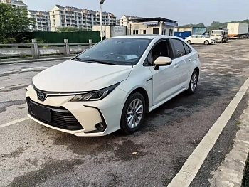 Corolla 2023 1.8L Smart Electric Hybrid Dual Pioneer Edition купить по цене 2 026 191 ₽  на сайте DeffCars