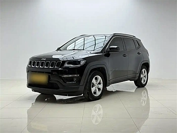 Compass 2019 220T Automatic Happy Edition купить по цене 1 802 885 ₽  на сайте DeffCars