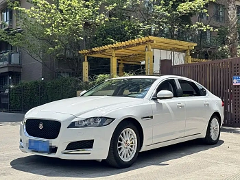 Jaguar XFL 2018 XFL 2.0T 200PS Fenghua Edition купить на сайте DeffCars