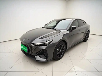 Changan UNI-V 2022 1.5T premium model купить на сайте DeffCars