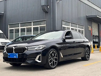BMW 5 Series 2023 530Li Leading Luxury Package купить на сайте DeffCars
