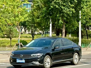 Magotan 2020 280TSI DSG Comfort купить по цене 1 861 527 ₽  на сайте DeffCars