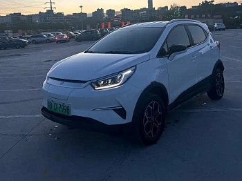 Yuan Pro 2023 401KM luxury model купить по цене 1 753 027 ₽  на сайте DeffCars