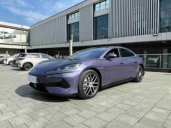 Denza Z9 2024 1100km four-wheel drive Max version купить на сайте DeffCars