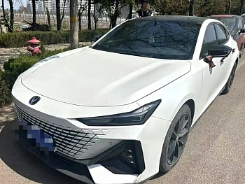 Changan UNI-V 2022 1.5T Premium Model Changan UNI-V 2022 1.5T Premium Model купить по цене 1 721 433 ₽  на сайте DeffCars