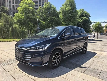 Song MAX New Energy 2022 DM-i 105KM flagship model купить по цене 1 814 533 ₽  на сайте DeffCars