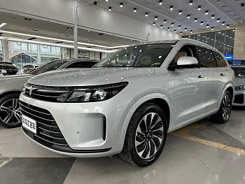 Wenjie M7 2024 1.5T rear-wheel drive Plus version 5-seater купить по цене 3 951 956 ₽  на сайте DeffCars