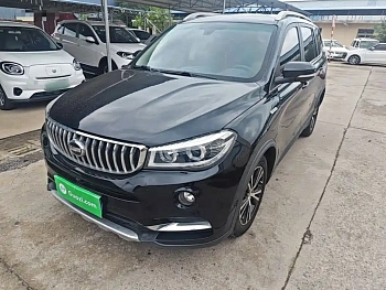 SWM X7 2020 2.0L manual comfort version 7 seats купить на сайте DeffCars