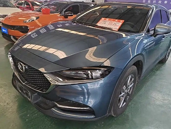 Mazda CX-4 2020 2.0L Automatic Two-wheel drive Blue Sky Vitality Edition купить по цене 2 474 541 ₽  на сайте DeffCars