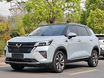 Wuling Xingchen 2021 1.5T CVT Xinghui Edition купить на сайте DeffCars