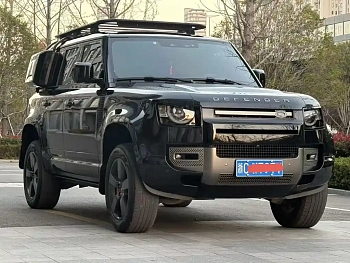 Land Rover Defender 2023 110 3.0T P400 X-DYNAMIC HSE купить на сайте DeffCars