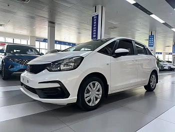 Fit 2021 1.5L CVT Trendy Edition Fit 2021 1.5L CVT Trendy Edition купить по цене 1 630 613 ₽  на сайте DeffCars