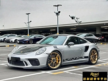 Porsche 911 2018 GT3 RS 4.0L купить по цене 30 723 495 ₽  на сайте DeffCars
