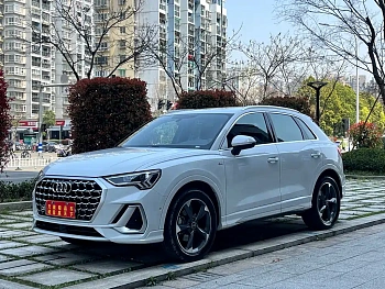 Audi Q3 2024 model 35 TFSI Fashionable Dynamic купить на сайте DeffCars