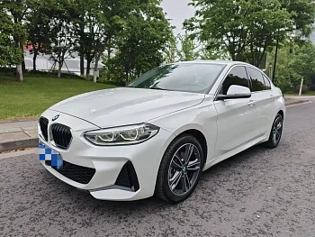 BMW 1 Series 2021 120i M Sports Edition купить на сайте DeffCars
