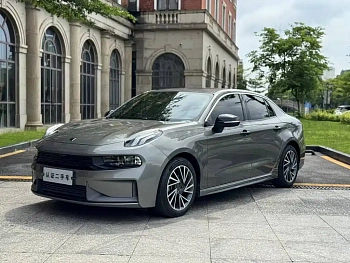 Lynk & Co 03 2022 model 1.5TD DCT Power Pro купить по цене 1 887 367 ₽  на сайте DeffCars