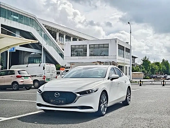 Mazda 3 Anksela 2020 model 2.0L automatic elegant version купить по цене 2 083 188 ₽  на сайте DeffCars