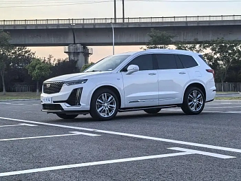 Cadillac XT6 2022 2.0T six-seat four-wheel drive luxury model купить на сайте DeffCars